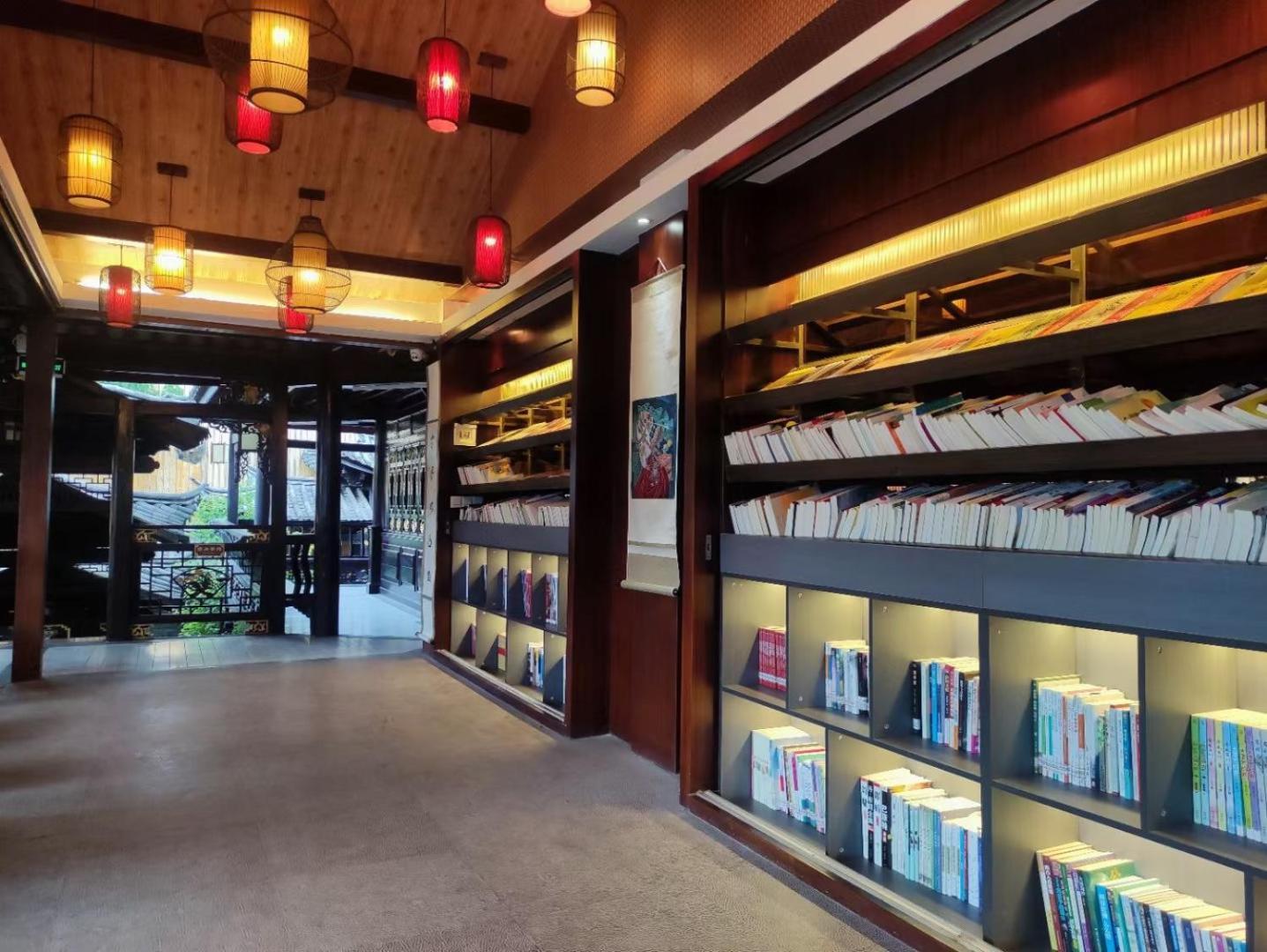 Doof Resort Hotel 麗江市 エクステリア 写真