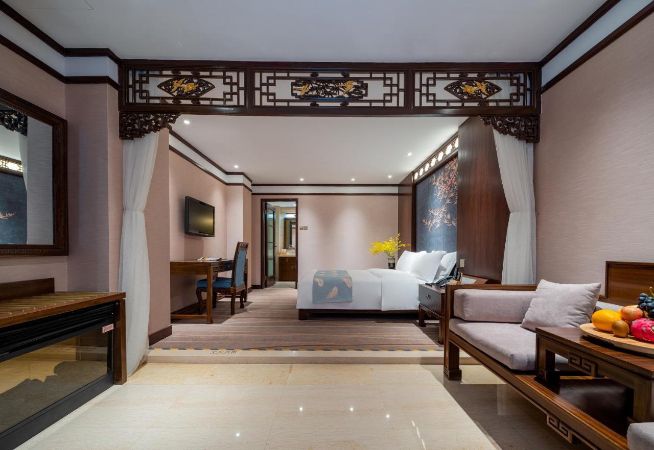 Doof Resort Hotel 麗江市 エクステリア 写真