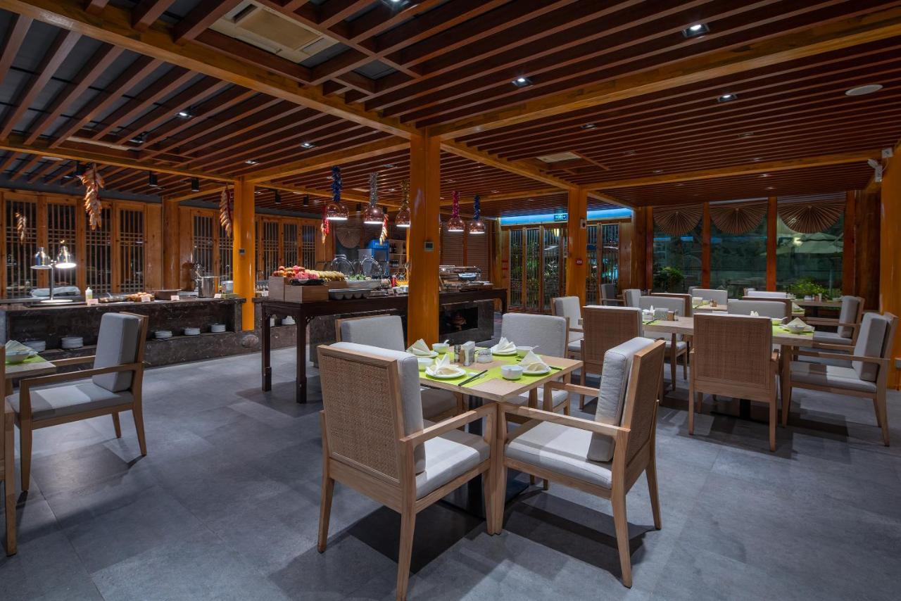 Doof Resort Hotel 麗江市 エクステリア 写真