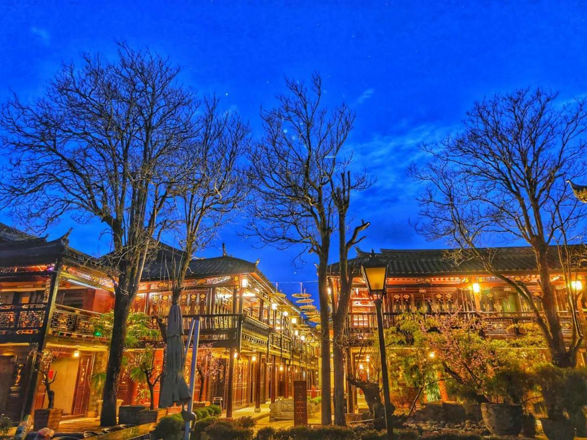 Doof Resort Hotel 麗江市 エクステリア 写真