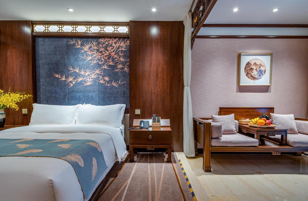 Doof Resort Hotel 麗江市 エクステリア 写真