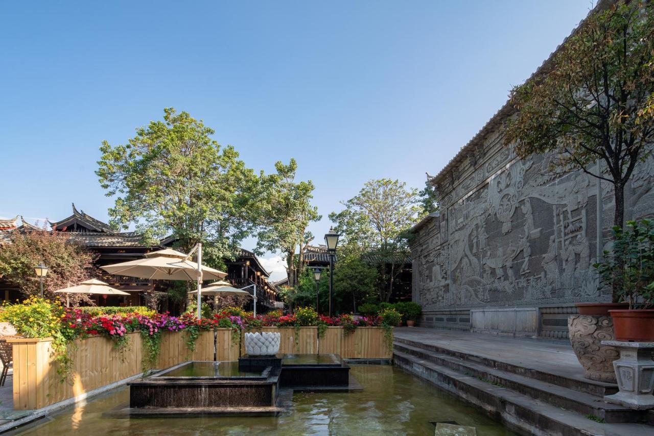 Doof Resort Hotel 麗江市 エクステリア 写真