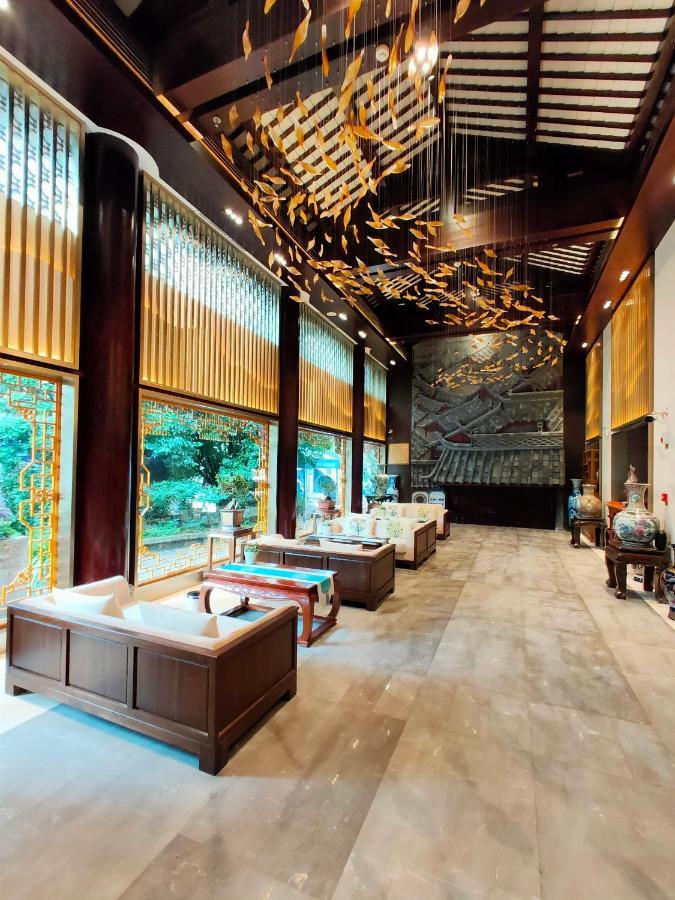 Doof Resort Hotel 麗江市 エクステリア 写真